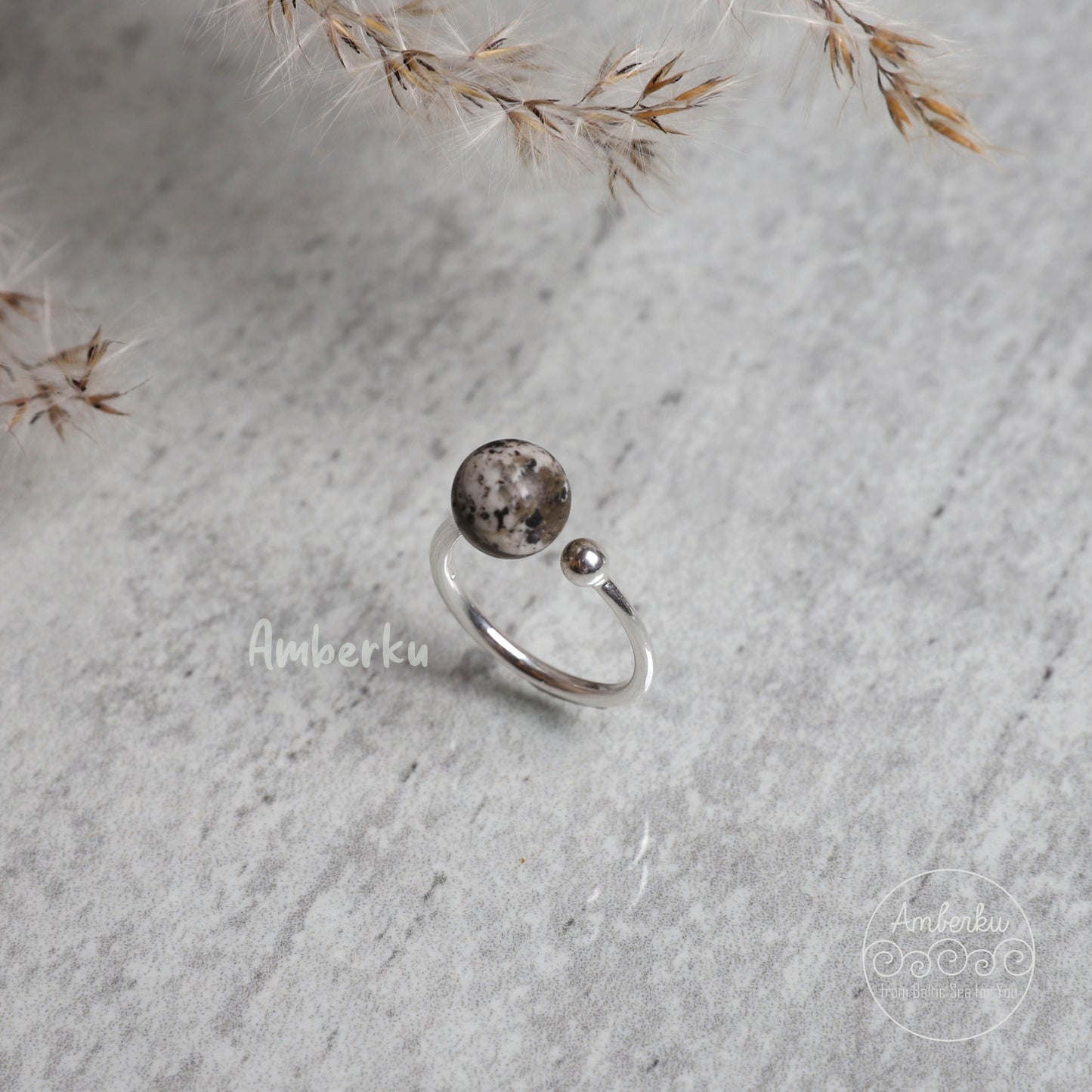 Cincin Perak dengan Amber Baltic RS3